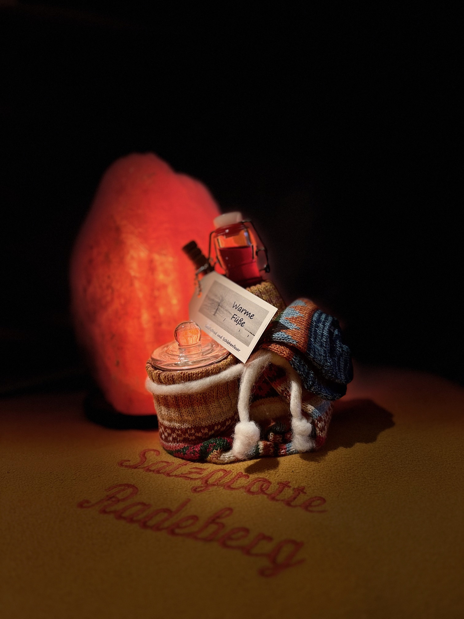 Bild von Präsent - Geschenk - "Das Verwöhnpaket Schlehenfeuer & Warme Füße"